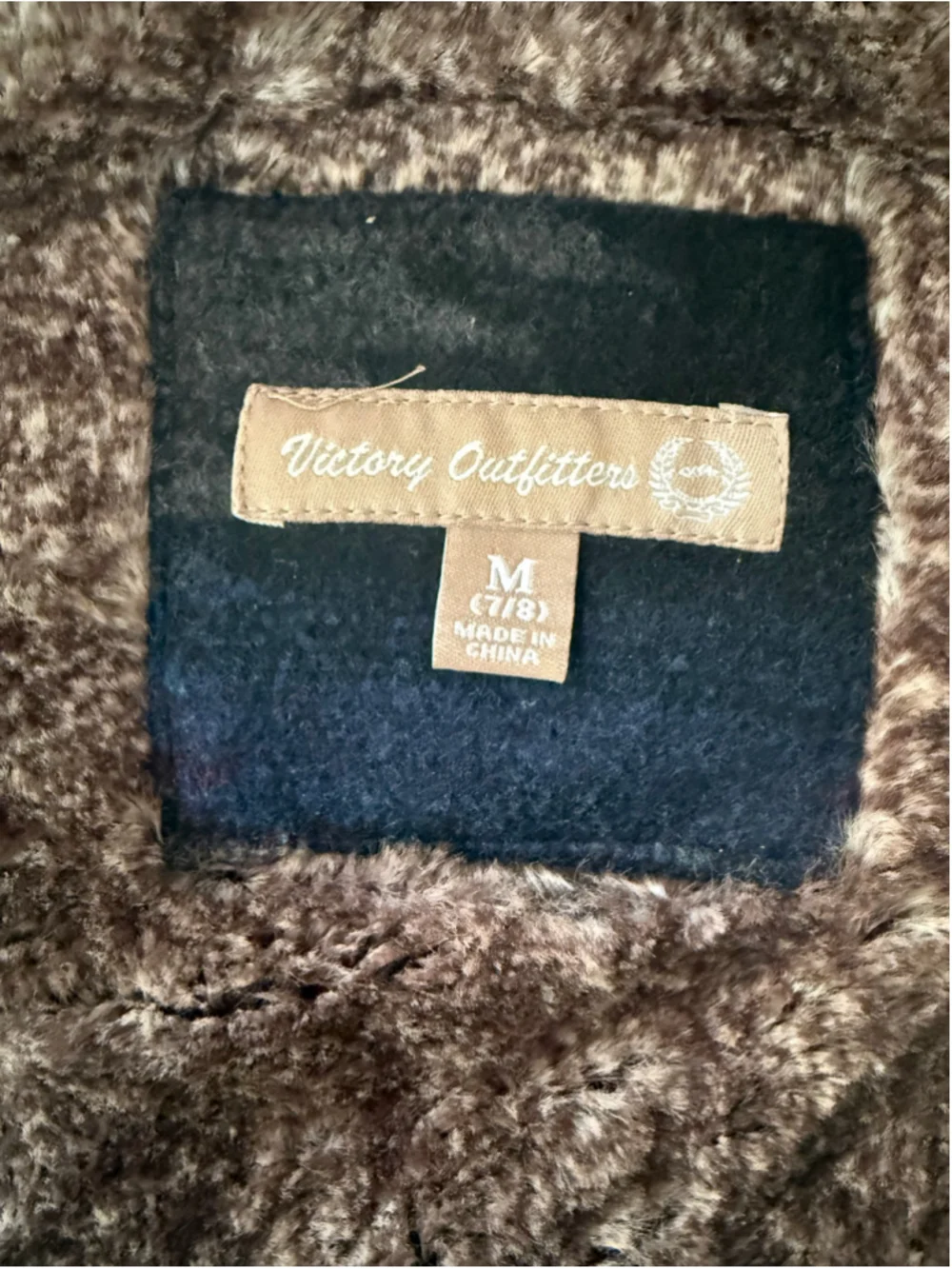 Girls Victory Outfitters Aztec Print Faux Fur Lined Vest Navy Size M (7/8)